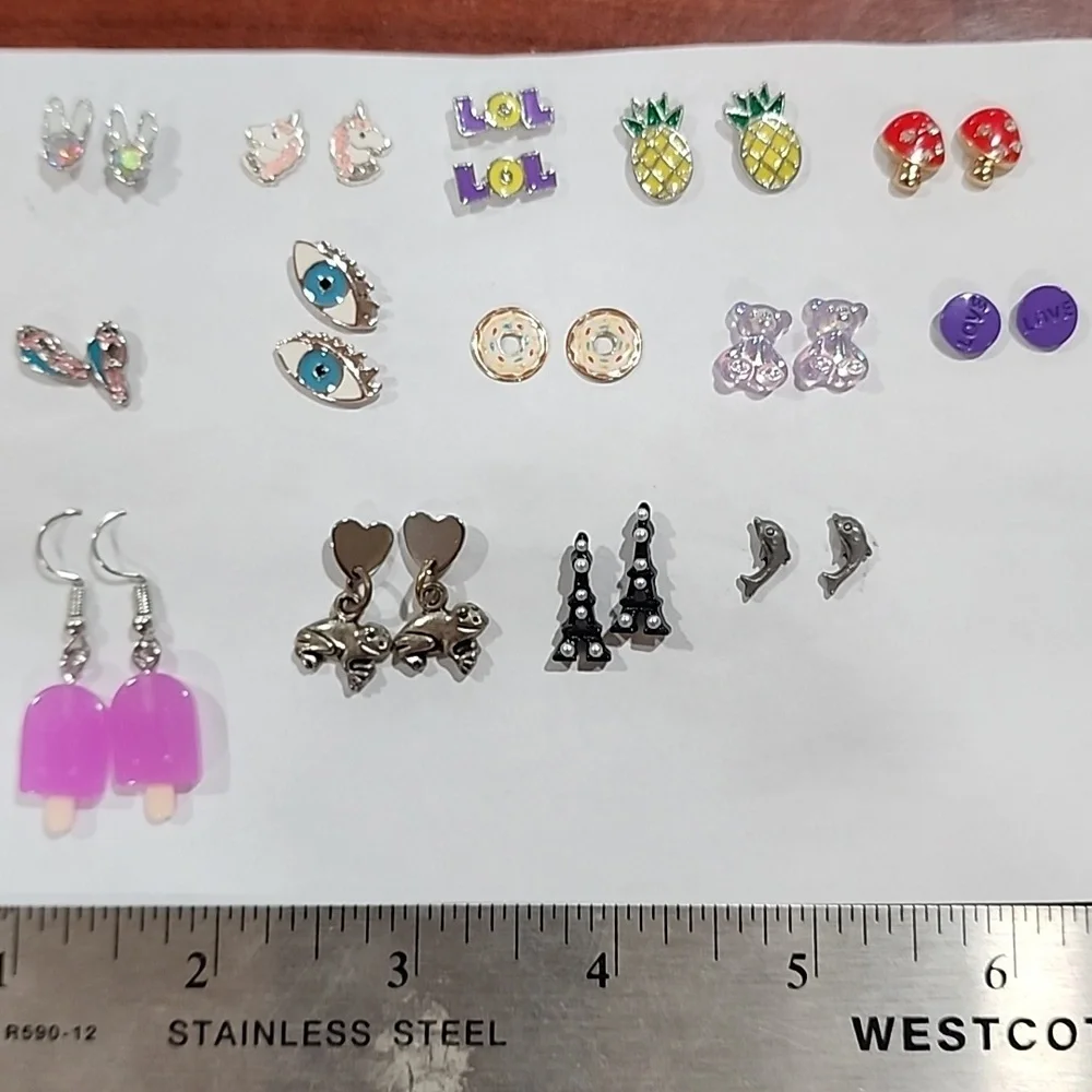 Colorful and Fun 14 Pr Earring Set